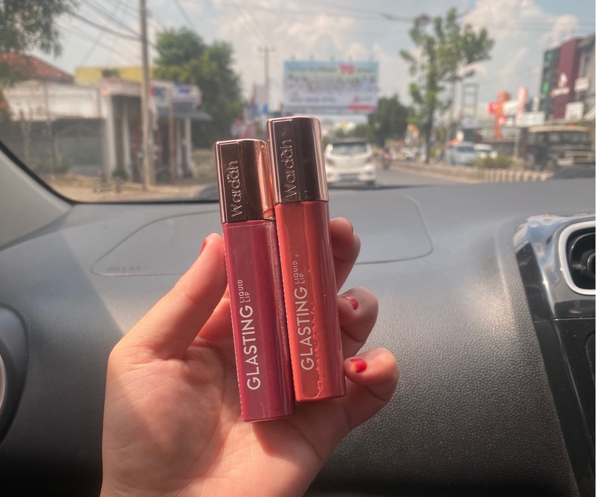 Glasting Liquid Lip - 12 Shine Sorbet imgfdn-0ff46209-f2ec-4d33-b269-03a430c01e8c