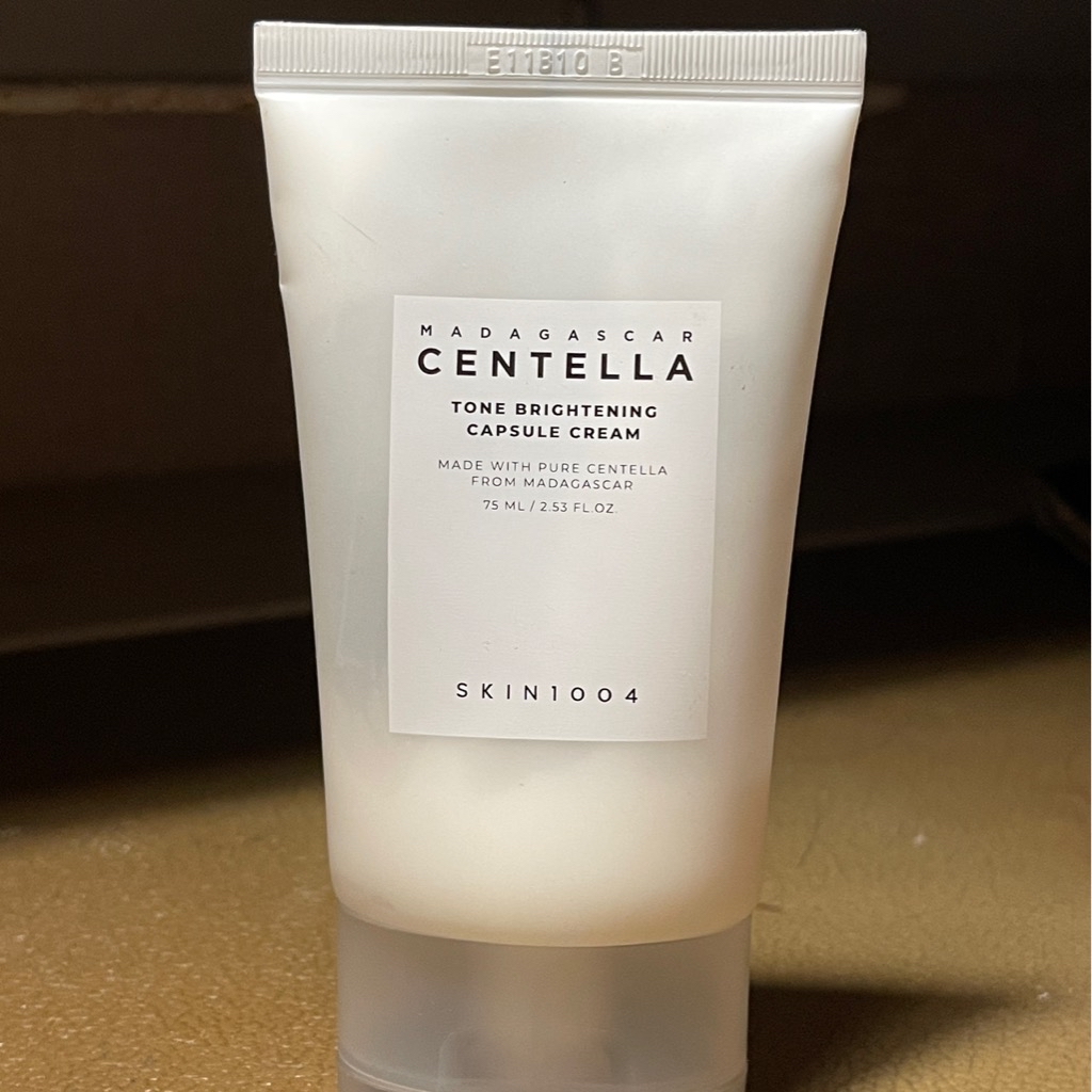 Madagascar Centella Tone Brightening Capsule Cream imgfdn-8c7a967f-1245-4af1-b802-d31975f96b26