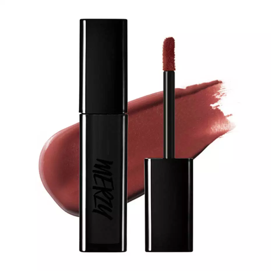 Noir in the Velvet Tint