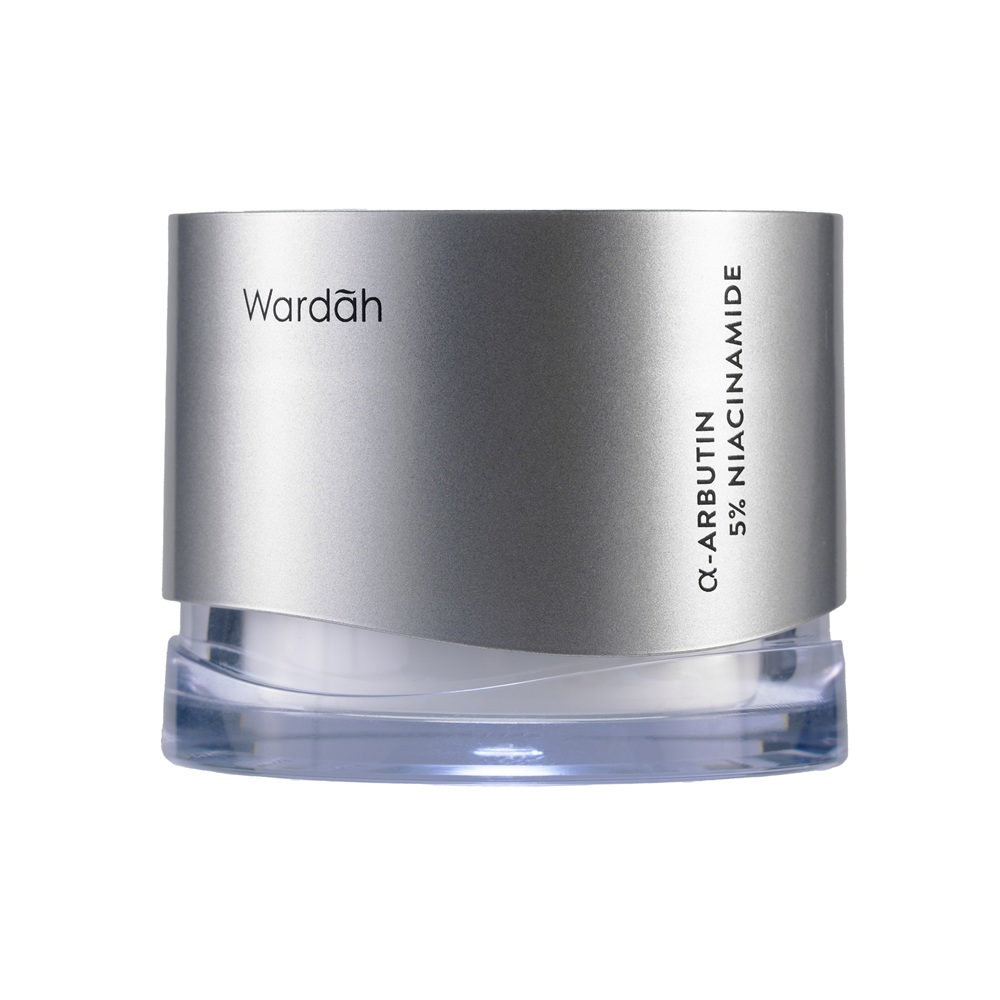 Wardah Crystal Secret a-Arbutin 5% Niacinamide Hyperpigmentation Expert SPF 35 PA+++ Day Moisturizer 
