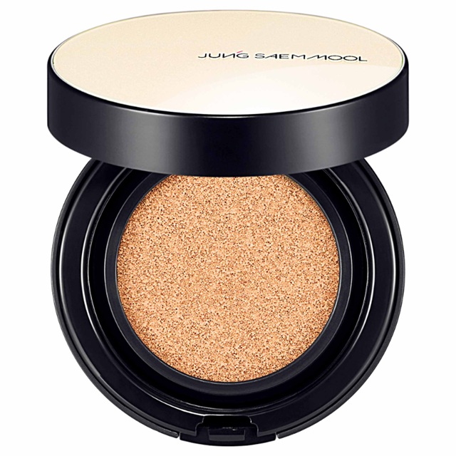 Essential Skin Nuder Cushion