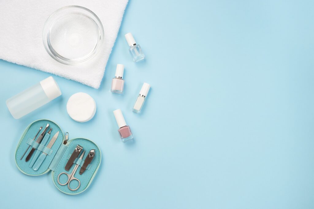 circlemagazine-circledna-pedicure-at-home-DIY-pedicure