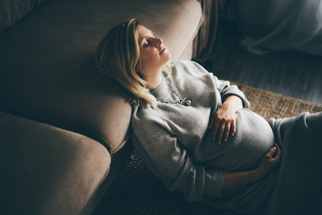 circlemagazine-circledna-how-the-moon-affects-us-by-impacting-fertility-and-menstrual-cycles