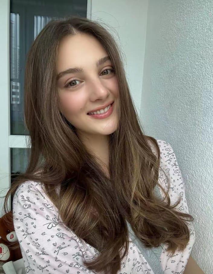Elenajhones