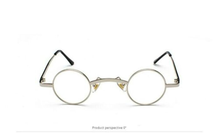 25 Unique Christmas Gift for Grandma that Warm Her Heart 51 Christmas Gifts for Grandma - Old Glasses