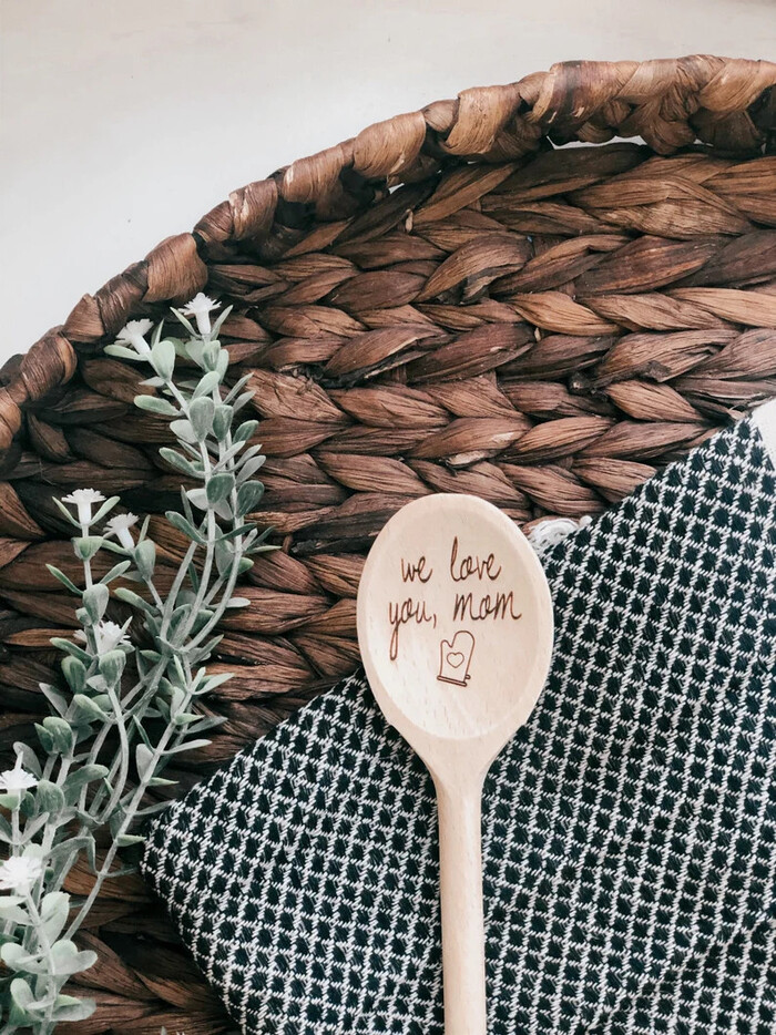 34 Unique Christmas Gifts for Mom will Love 2022 44 Wooden-Spoon