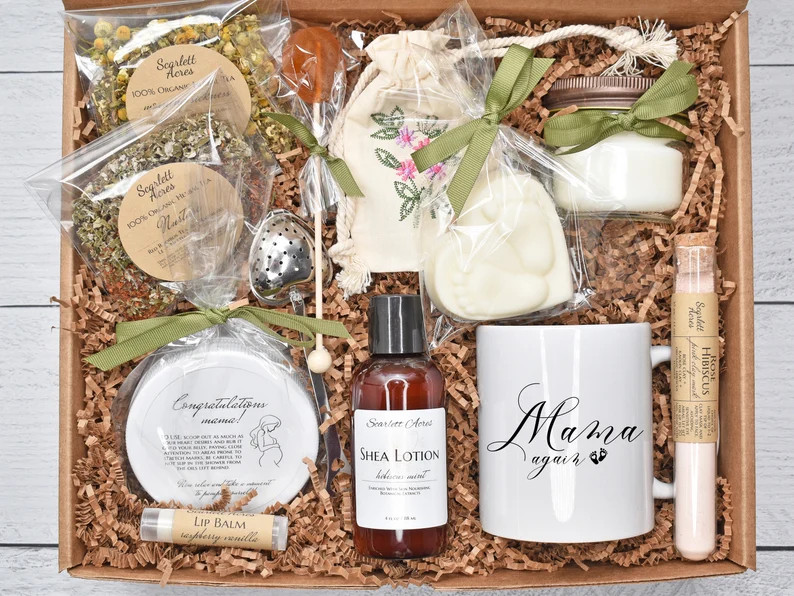 50+ Christmas Gifts For New Parents Will Warm Their Hearts 67 Christmas-Gifts-for-New-Parents