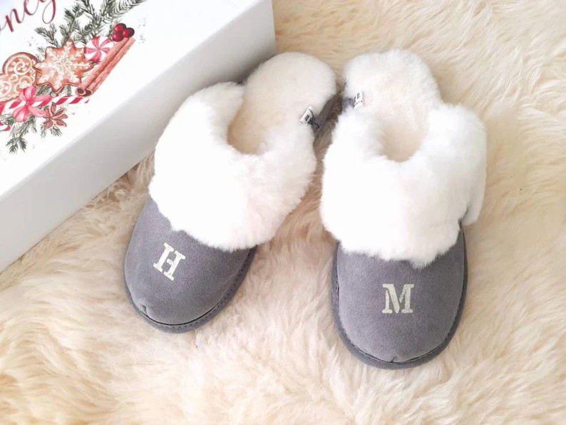 50+ Christmas Gifts For New Parents Will Warm Their Hearts 71 Christmas-Gifts-for-New-Parents