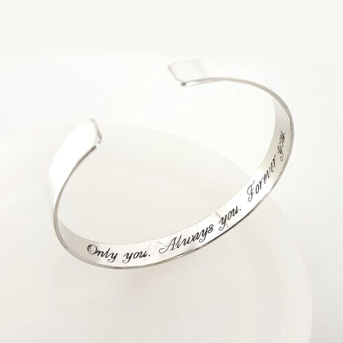 35 Best Valentine’s day Gift For Mom Warm Her Heart 57 Custom-Engraved-Bracelet