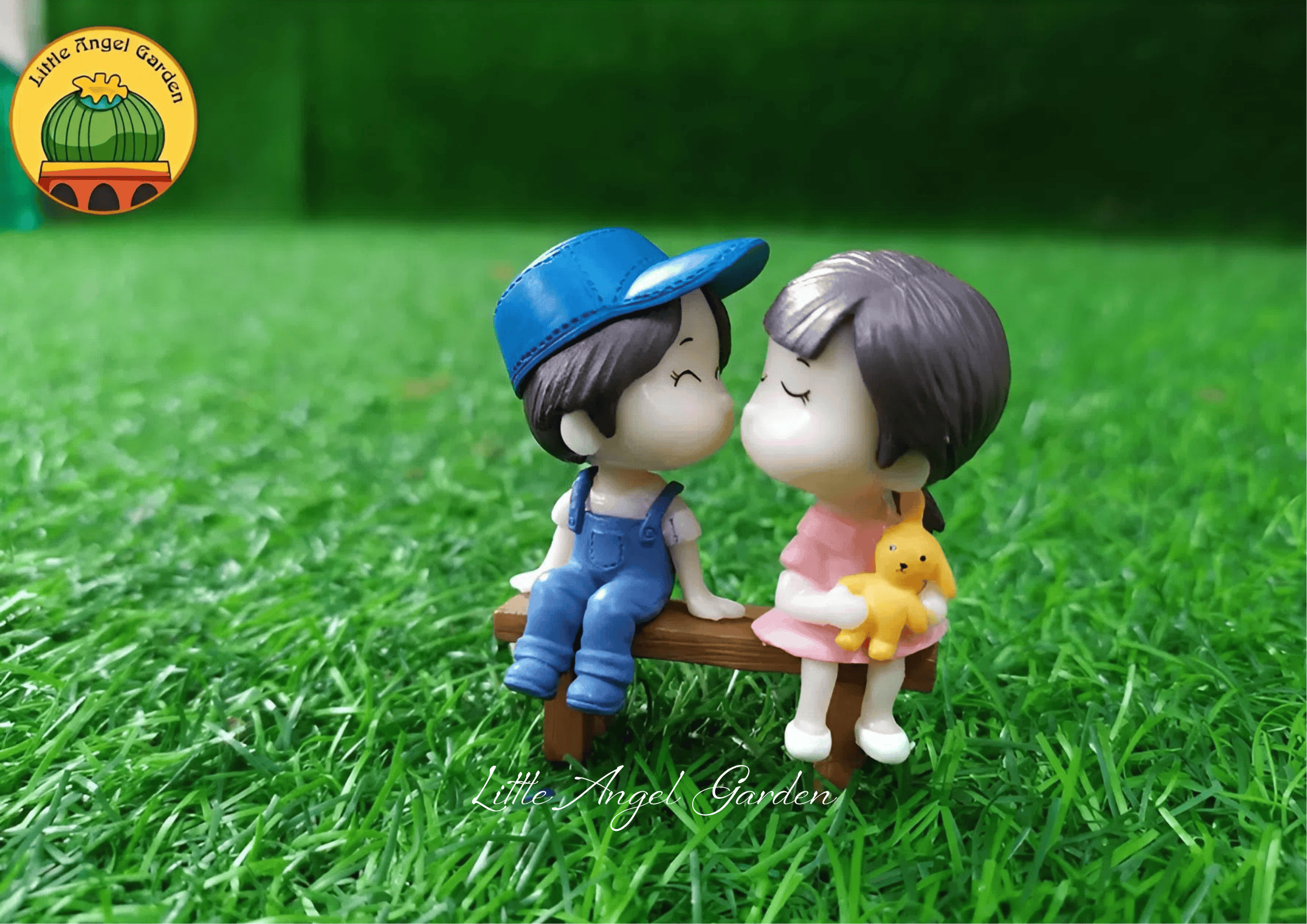 Cặp đôi ngồi ghế | Phụ kiện trang trí tiểu cảnh