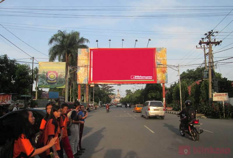 Blinkzap - Cari dan Sewa Billboard, Reklame dan Media Iklan di Jakarta dan seluruh Indonesia secara Online