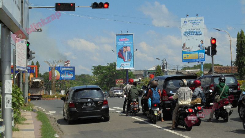 Blinkzap - Cari dan Sewa Billboard, Reklame dan Media Iklan di Jakarta dan seluruh Indonesia secara Online