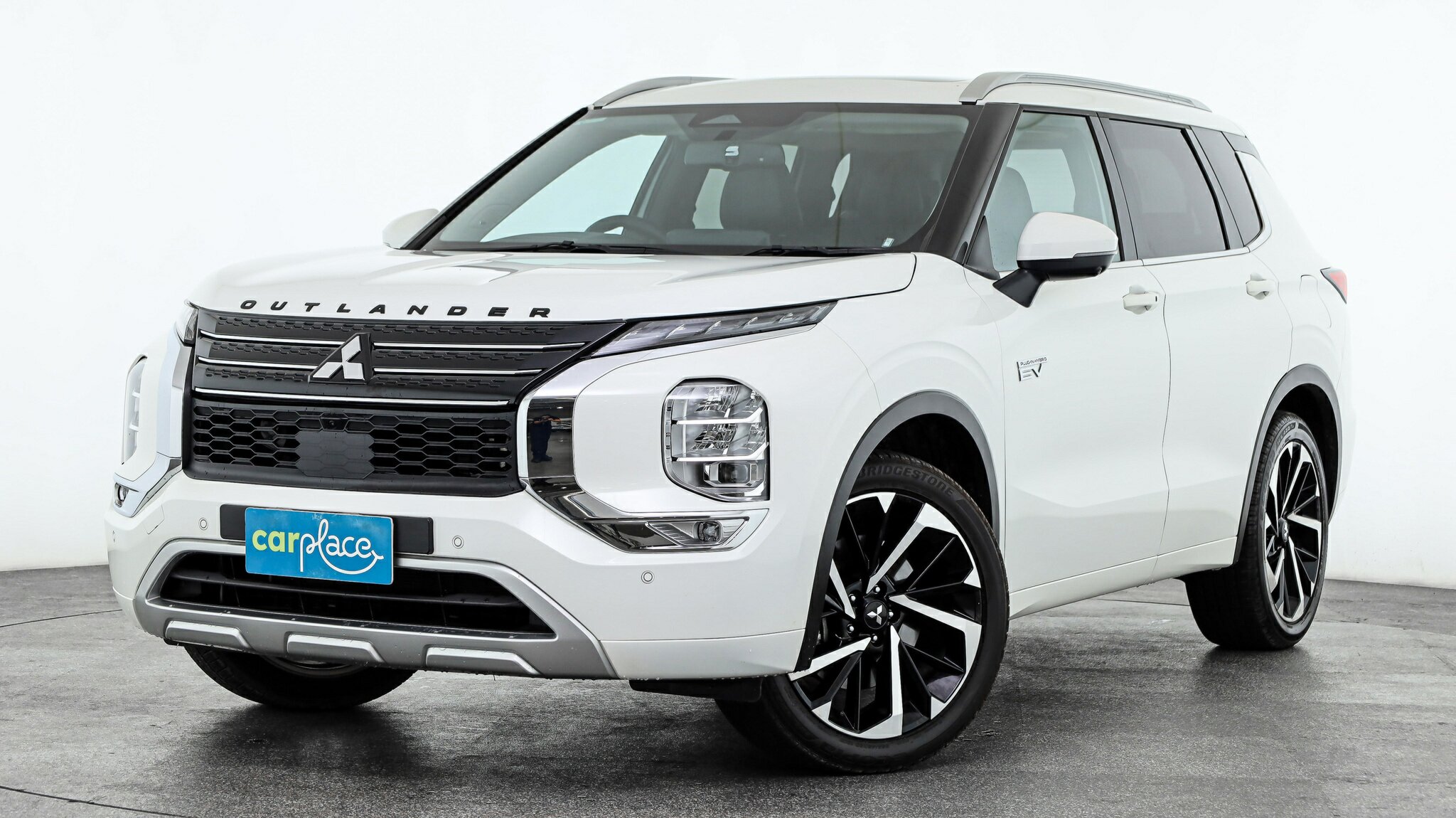 MITSUBISHI · OUTLANDER · SUV · ZM · 2023 · HYBRID GASOLINE 2.4L 20KW · 1AT · 4WD · PHEV EXCEED0
