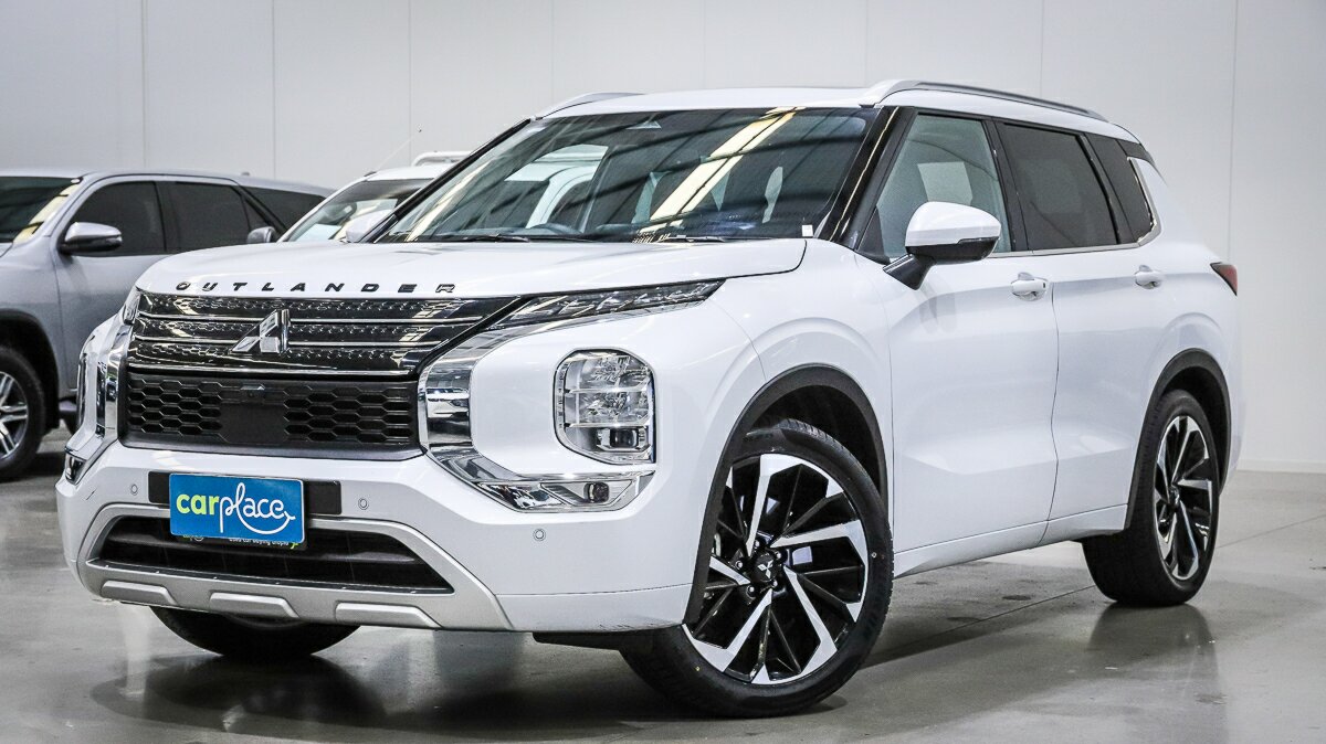 MITSUBISHI · OUTLANDER · SUV · ZM · 2022 · ICE GASOLINE 2.5L · 8AT · 4WD · EXCEED0