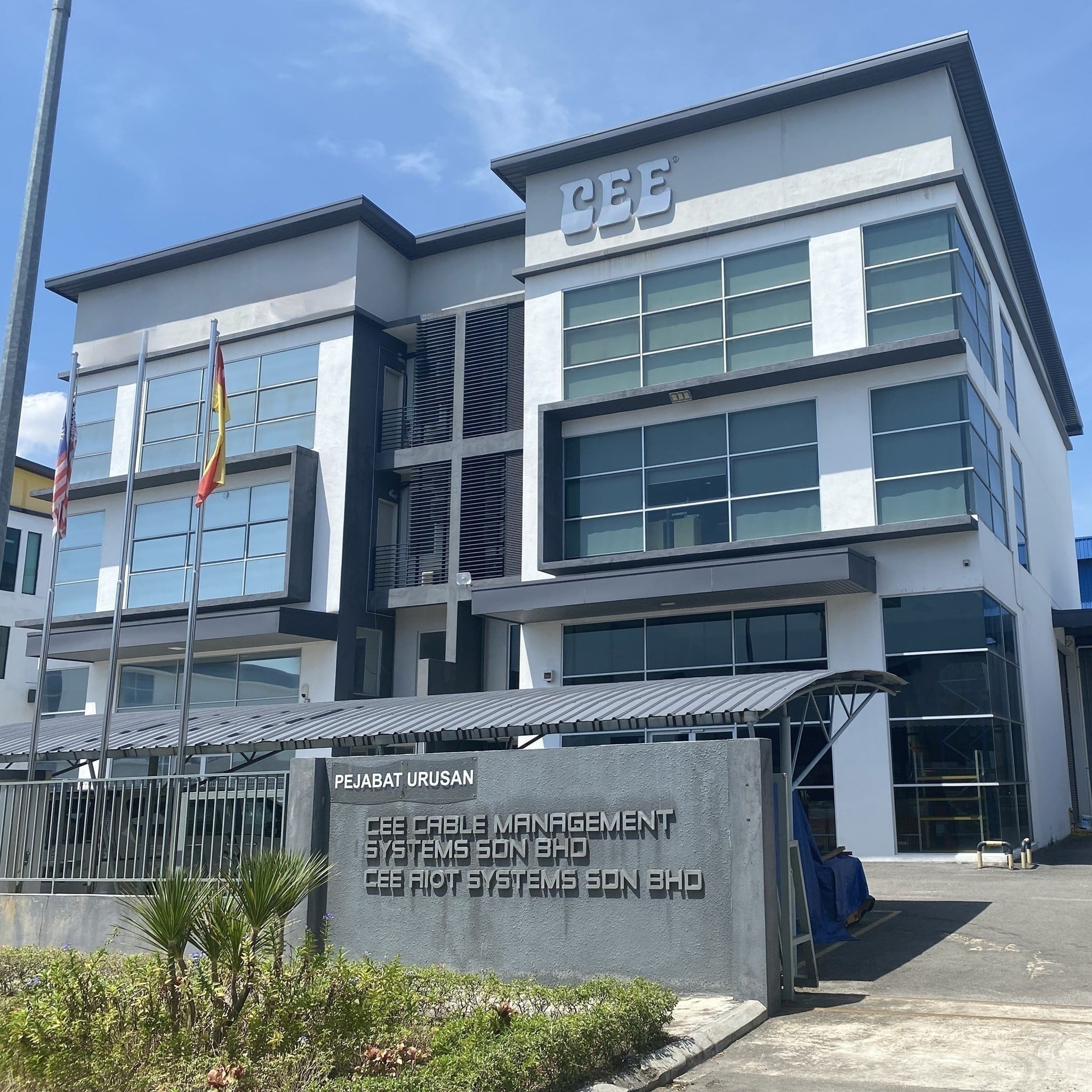 jobs in CEE Industries Sdn Bhd