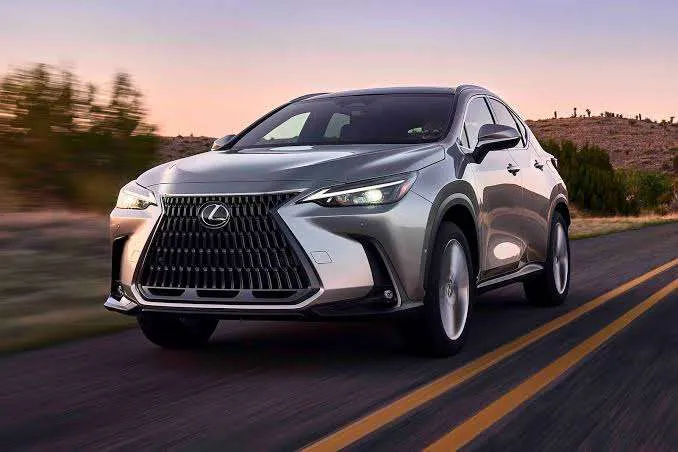 Lexus NX