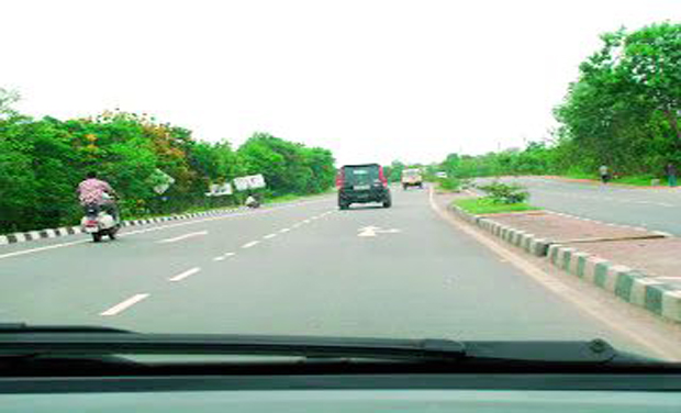 The state government has allocated Rs 750 crore for revamping the 248-km Rajiv Rahadari road which passes through Karimnagar district in a stretch of 117-km. The state government has allocated Rs 750 crore for revamping the 248-km Rajiv Rahadari road which passes through Karimnagar district in a stretch of 117-km.