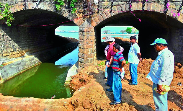 The Austrian team takes samples at the Hussainsagar in the city on Sunday. (Photo: DC) The Austrian team takes samples at the Hussainsagar in the city on Sunday. (Photo: DC)