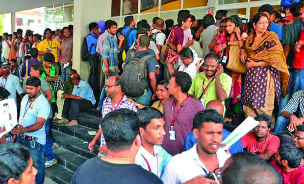 Movie buffs throng Kairali theatre on Sunday Movie buffs throng Kairali theatre on Sunday