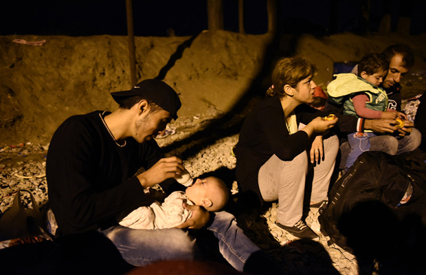 In Facebook groups set up in Arabic, users post phone numbers of contacts they say can take refugees from the Turkish coast to nearby Greek islands or even further into Europe, a continent struggling to cope with the migration crisis. (Photo: AFP) In Facebook groups set up in Arabic, users post phone numbers of contacts they say can take refugees from the Turkish coast to nearby Greek islands or even further into Europe, a continent struggling to cope with the migration crisis. (Photo: AFP)