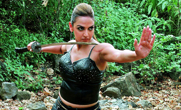 New avatar: Esha Deol looks fitter in the promos New avatar: Esha Deol looks fitter in the promos