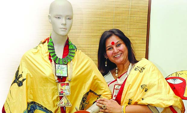 Jaya Baheti with her creations Jaya Baheti with her creations