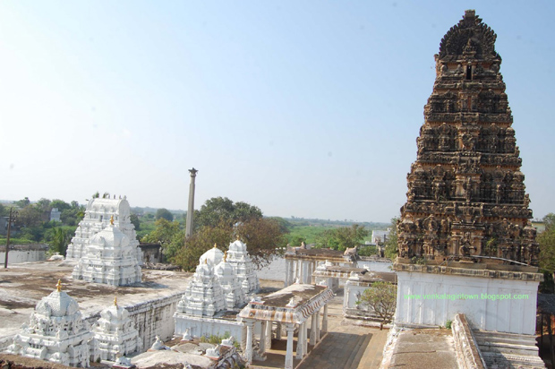 Temple where the theft occurred (Photo: Venkatgiritown.blogspot.com) Temple where the theft occurred (Photo: Venkatgiritown.blogspot.com)