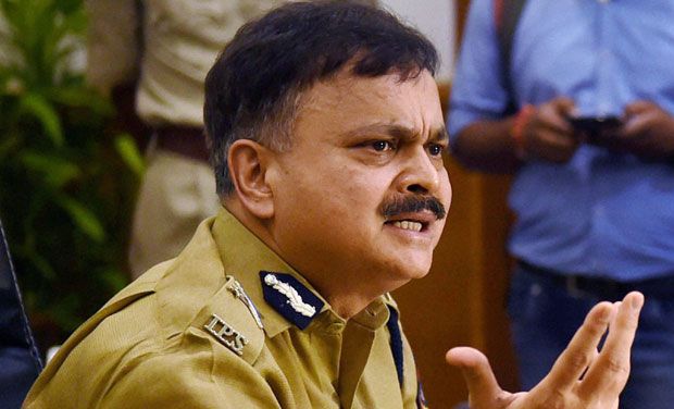 Mumbai Police Commissioner Javed Ahmed. (Photo: PTI) Mumbai Police Commissioner Javed Ahmed. (Photo: PTI)