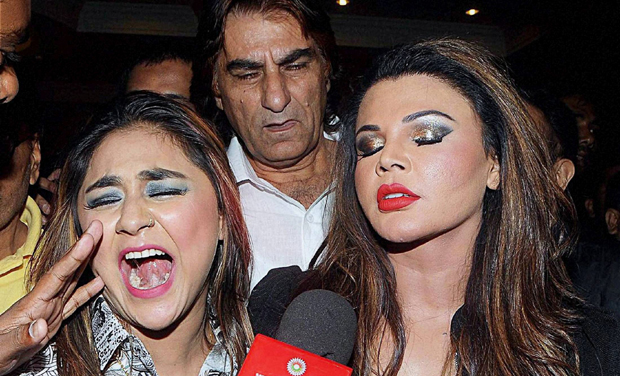 Aspiring Actress Slaps Director Alleges Casting Couch