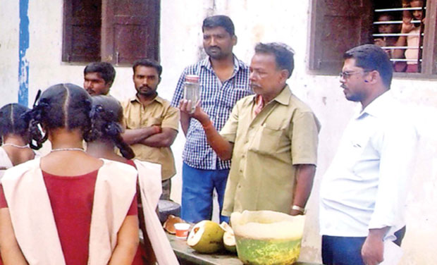 Corporation students create awareness on dengue. (Photo: DC file photo) Corporation students create awareness on dengue. (Photo: DC file photo)