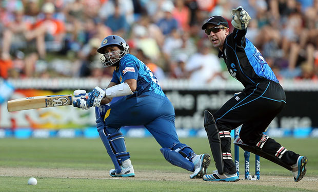 Tillakaratne Dilshan eased to his 19th one-day international century to anchor his side to a six-wicket victory over New Zealand in the second game of their seven-match series at Seddon Park in Hamilton. Photo: AFP Tillakaratne Dilshan eased to his 19th one-day international century to anchor his side to a six-wicket victory over New Zealand in the second game of their seven-match series at Seddon Park in Hamilton. Photo: AFP