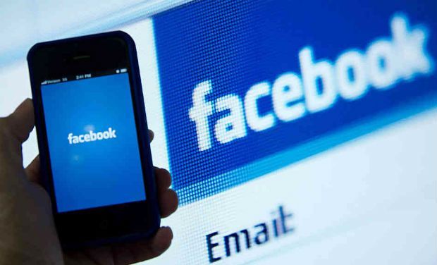 Clearing the myth about the Facebook status that has everyone in a bind Clearing the myth about the Facebook status that has everyone in a bind