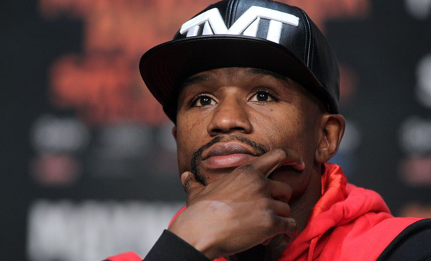 Floyd Mayweather Jr. is stripped of the welterweight world title he won after beating Filipino Manny Pacquiao this year for failing to comply with rules. (Photo: AFP/ File) Floyd Mayweather Jr. is stripped of the welterweight world title he won after beating Filipino Manny Pacquiao this year for failing to comply with rules. (Photo: AFP/ File)