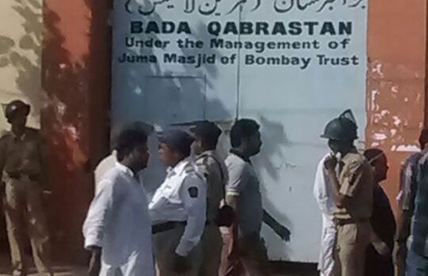 Yakub Memon was buried next to his father's body. (Photo: DC/File) Yakub Memon was buried next to his father's body. (Photo: DC/File)