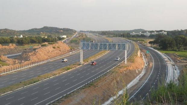 The recorded accidents in 2013 were 92 and deaths were 59, where as in 2014 the total number of accidents on ORR was 73 with 43 deaths. (Photo: DC/File) The recorded accidents in 2013 were 92 and deaths were 59, where as in 2014 the total number of accidents on ORR was 73 with 43 deaths. (Photo: DC/File)