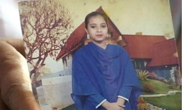 Mumbra- based college girl Ishrat, Javed Sheikh alias Pranesh Pillai and two others Amjad Ali Rana and Zeeshan Jowher were gunned down at Kotarpur here on June 15, 2004. (Photo: PTI/File)
Mumbra- based college girl Ishrat, Javed Sheikh alias Pranesh Pillai and two others Amjad Ali Rana and Zeeshan Jowher were gunned down at Kotarpur here on June 15, 2004. (Photo: PTI/File)