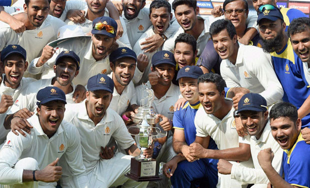 The Vijay Hazare Trophy's national one-day championship's format is in for a change from the zonal to knock-out, as all teams on basis of performance will now be divided into groups just like Ranji Trophy. (Photo: PTI) The Vijay Hazare Trophy's national one-day championship's format is in for a change from the zonal to knock-out, as all teams on basis of performance will now be divided into groups just like Ranji Trophy. (Photo: PTI)
