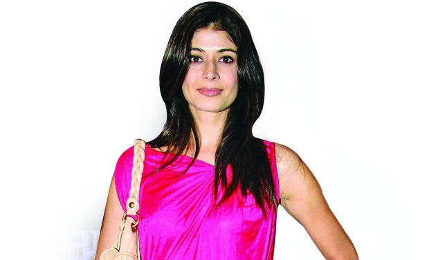 POOJA BATRA POOJA BATRA