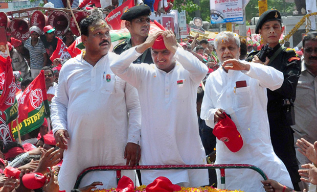 Uttar Pradesh Chief Minister Akhilesh Yadav with SP candidate Kailash Chaurasiya (left) during an election campaign road show in Varanasi (Photo: PTI) Uttar Pradesh Chief Minister Akhilesh Yadav with SP candidate Kailash Chaurasiya (left) during an election campaign road show in Varanasi (Photo: PTI)