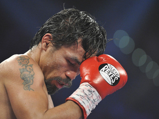 At least 32 class action lawsuits allege Manny Pacquiao should have disclosed a shoulder injury to boxing fans before the fight, which Mayweather won in a unanimous decision after 12 lackluster rounds that most fans thought didn't live up to the At least 32 class action lawsuits allege Manny Pacquiao should have disclosed a shoulder injury to boxing fans before the fight, which Mayweather won in a unanimous decision after 12 lackluster rounds that most fans thought didn't live up to the