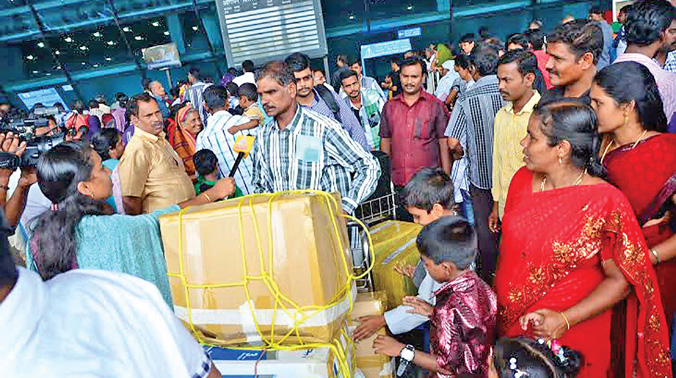 Families return from Saudi Arabia following the implementation of Nitaqat law. (Photo: FILE) Families return from Saudi Arabia following the implementation of Nitaqat law. (Photo: FILE)