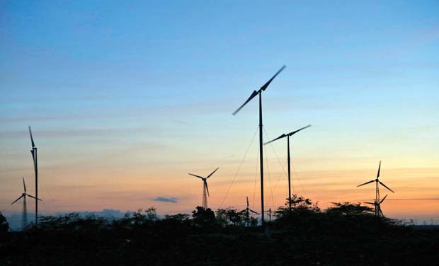 Drop in wind energy production has led to increase in power cuts. A view of the windmills located in Coimbatore on city outskirts. (Photo: DC/File) Drop in wind energy production has led to increase in power cuts. A view of the windmills located in Coimbatore on city outskirts. (Photo: DC/File)