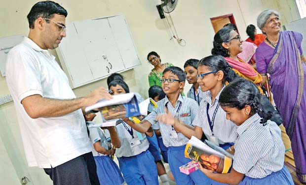 Chess champion Vishwanathan Anand interacting with students during the launch of children's book Kanna Panna. (Photo: DC) Chess champion Vishwanathan Anand interacting with students during the launch of children's book Kanna Panna. (Photo: DC)