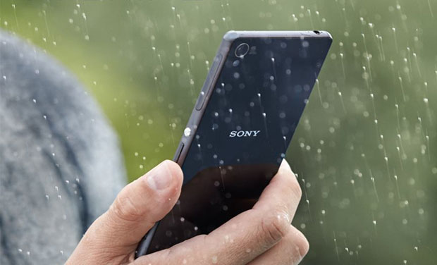 Images of Sony Xperia C4 and Xperia Z4 have been leaked online (Representational Image) Images of Sony Xperia C4 and Xperia Z4 have been leaked online (Representational Image)
