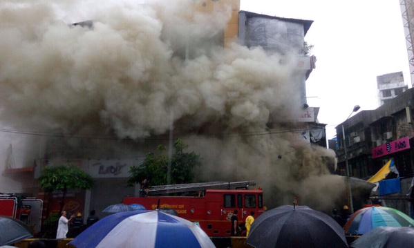 The fire brigade promptly sprung into action to contain the fire, according to eyewitnesses at the spot (Photo: Twitter) The fire brigade promptly sprung into action to contain the fire, according to eyewitnesses at the spot (Photo: Twitter)