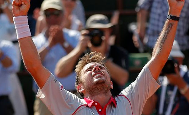 Switzerland's Stanislas Wawrinka celebrates after emerging victorious in the first semifinal of the French Open on Friday. (Photo: AP) Switzerland's Stanislas Wawrinka celebrates after emerging victorious in the first semifinal of the French Open on Friday. (Photo: AP)