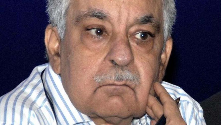 Trai chairman Rahul Khullar made statement that there is a corporate war between a media house and telecom operator is muddling the net neutrality debate Trai chairman Rahul Khullar made statement that there is a corporate war between a media house and telecom operator is muddling the net neutrality debate