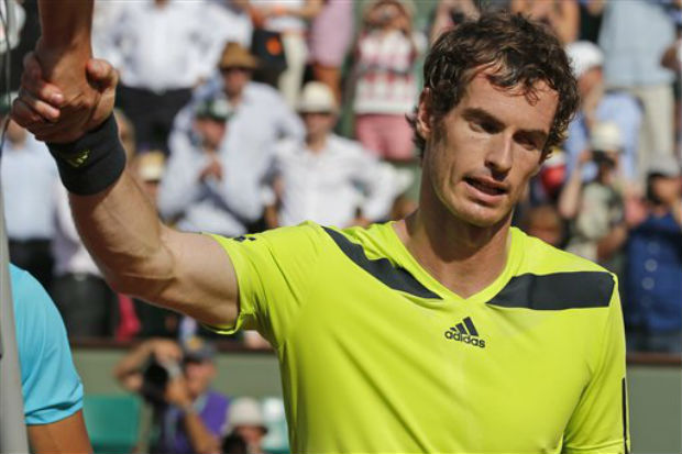 Britain's Andy Murray shakes hands with referee Damien Dumusois of France after losing the semifinal match of the French Open tennis tournament against Spain's Rafael Nadal at the Roland Garros stadium, in Paris, France, on Friday. (Photo: AP) Britain's Andy Murray shakes hands with referee Damien Dumusois of France after losing the semifinal match of the French Open tennis tournament against Spain's Rafael Nadal at the Roland Garros stadium, in Paris, France, on Friday. (Photo: AP)