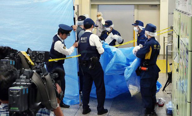 The body was discovered at about 8:30 a.m. when a maintenance worker came across the suitcase at a dumpster in an apartment complex. (Photo: AFP) The body was discovered at about 8:30 a.m. when a maintenance worker came across the suitcase at a dumpster in an apartment complex. (Photo: AFP)