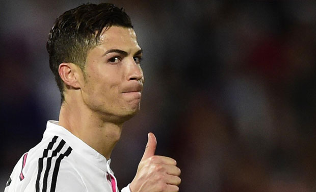 Football star Cristiano Ronaldo was spotted taking a leak in public, on the streets of North France, on Monday. (Photo: AFP) Football star Cristiano Ronaldo was spotted taking a leak in public, on the streets of North France, on Monday. (Photo: AFP)